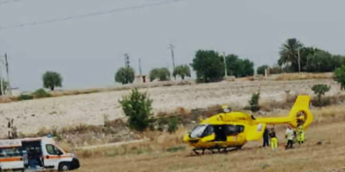 Gravissimo incidente stradale alla periferia di Modica: scontro tra auto e scooter. Un 18enne trasportato d’urgenza a Catania in elisoccorso con emorragia cerebrale e fratture