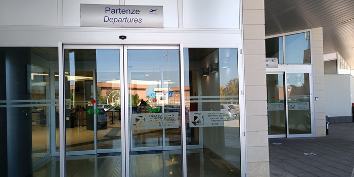 Un volo deviato da Catania a Comiso per motivi tecnici con destinazione Parigi ha fatto  registrare un ritardo di ben 12 ore