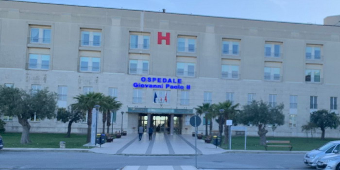 7 degenti, tutti asintomatici, sono risultati positivi al covid nel reparto di medicina dell’ospedale Giovanni Paolo II di Ragusa