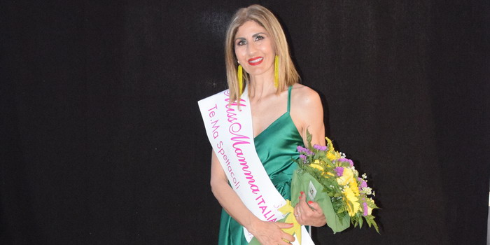 Premiata Maria Criscione di Marina di Ragusa alla Selezione di Miss Mamma Italiana a Catania