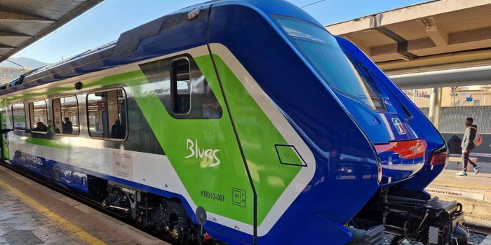 Arrivano nel Ragusano i nuovi treni Blues nei giorni feriali e con essi, nei festivi, torna la Barocco line. Benvenuti in Val di Noto