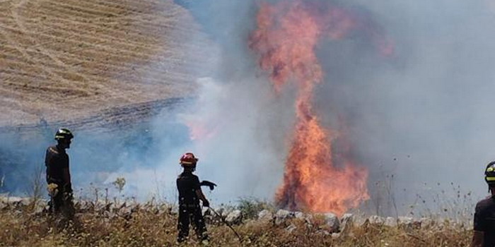 Il territorio ibleo bruciato dagli incendi: dalla Valle dell’Ippari fino a Marina Marza e contrada Tabuna sulla Ragusa Modica