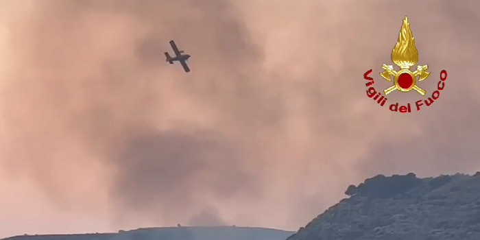 VIDEO Vasto incendio Ragusa. Preoccupazione per l’impianto di sollevamento idrico di San Leonardo, presidiato