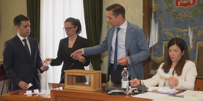 Oltre un milione di euro destinato al comune di Modica: il consiglio ha votato all’unanimità la variazione al bilancio 2022/24