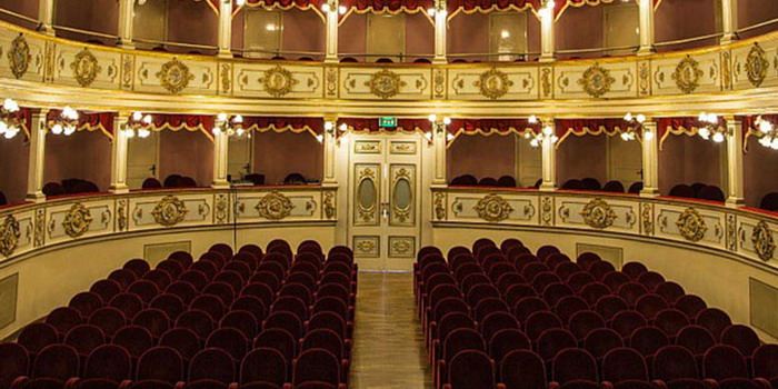 Il teatro comunale Vittoria Colonna riapre con il concerto del Coro Polifonico Ibleo