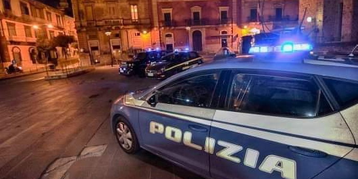 Operazione Alto Impatto della polizia a Villa Margherita a Ragusa. Sorpreso tunisino con un coltello