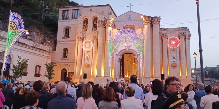VIDEO Fedeli e devoti di Modica hanno partecipato alla Festa della Madonna della Grazie