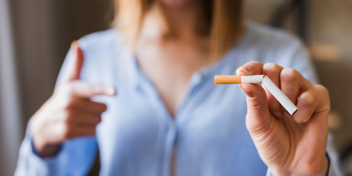 Smettere di fumare in gravidanza è possibile con gli strumenti giusti. Ecco le alternative