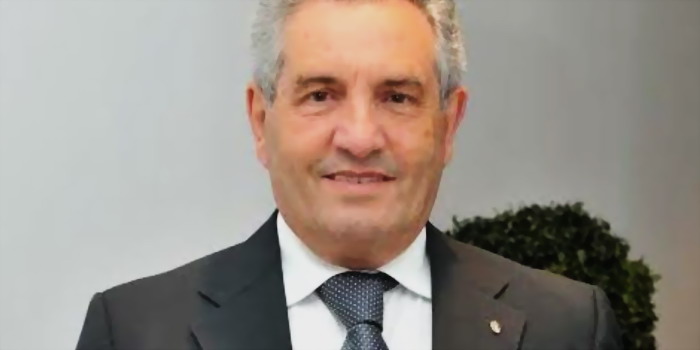 Il Maestro Giorgio Scarso della Scherma Modica insignito dal Coni del Collare d’Oro, la massima onorificenza dello sport italiano. Le congratulazioni del sindaco Monisteri