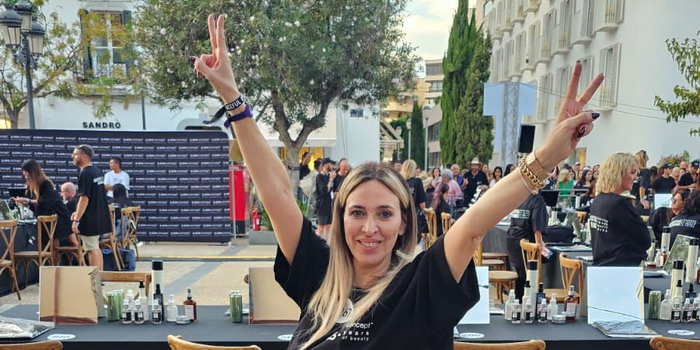 Una modicana al Guinness World Records a Ibiza come “Most people styling hair simultaneously”: è Patrizia Stella