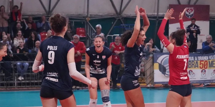 La Pro Volley Team Modica batte anche Crotone per 3 set a 2 e rimane nelle zone nobili di classifica