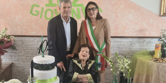 102 anni: è l’invidiabile e raro traguardo raggiunto dalla signora Giovanna Giannone, modicana che ha da sempre vissuto a Frigintini