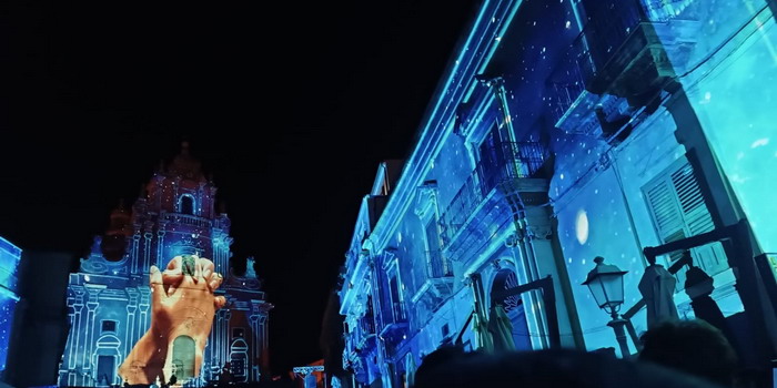 Un tripudio di devoti e di fedeli per la conclusione della “festa ranni” in onore del patrono di Ragusa San Giorgio martire