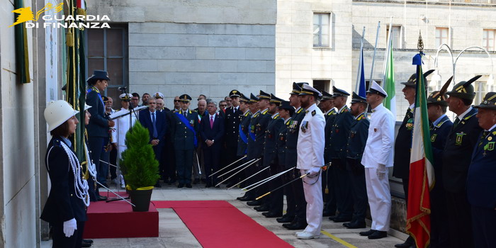 Anche a Ragusa la Guardia di Finanza ha celebrato il 251° anniversario di fondazione del Corpo. Il bilancio operativo di un anno in cui sono stati scoperti 19 evasori totali