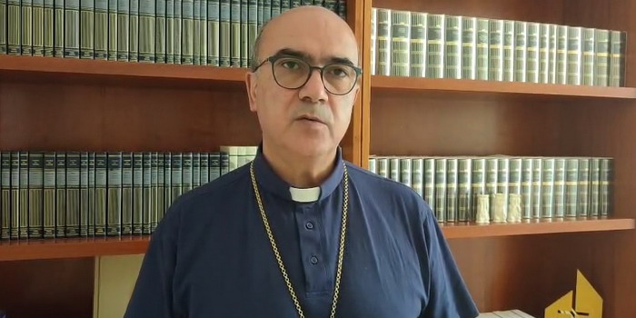 VIDEO Appello del Vescovo della Diocesi di Ragusa Mons. La Placa ai rapitori del 17enne a Vittoria: “Lasciatelo libero, siamo sconvolti”