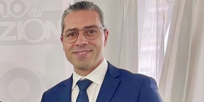 Un cane di proprietà aggredisce 2 cagnolini a passeggio a Ragusa con la padrona, che cade a terra e si ferisce al viso. L’assessore Distefano: “Verifiche in corso per stabilire responsabilità”