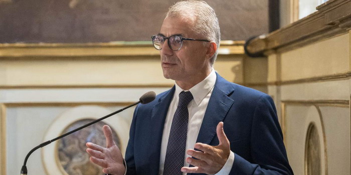 M5S: “Il Governo sospenda i finanziamenti per il Ponte sullo Stretto e restituisca le risorse per il completamento della Siracusa Gela”