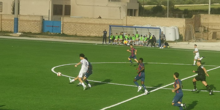 E’ terminato con uno 0 a 0 quasi a sorpresa, viste le posizioni di classifica, il derby tra il Santa Croce Soccer e lo Scicli. Un nulla di fatto E’ terminato con uno 0 a 0 quasi a sorpresa, viste le posizioni di classifica, il derby tra il Santa Croce Soccer e lo Scicli. Un nulla di fatto