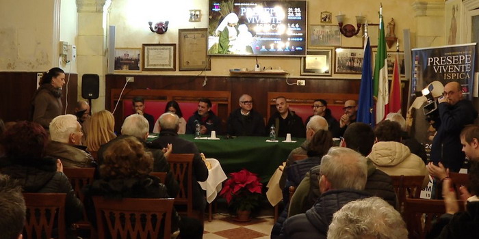 Il suggestivo presepe vivente di Ispica edizione 2025 tra teatro, musica, storia, antropologia, fede e geologia “Nel Nome del Pane”