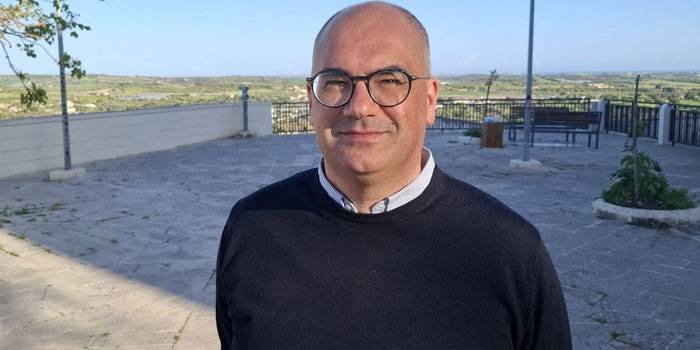 Pierenzo Muraglie lancia ufficialmente la sua candidatura a sindaco di Ispica. Alla gente dice: 