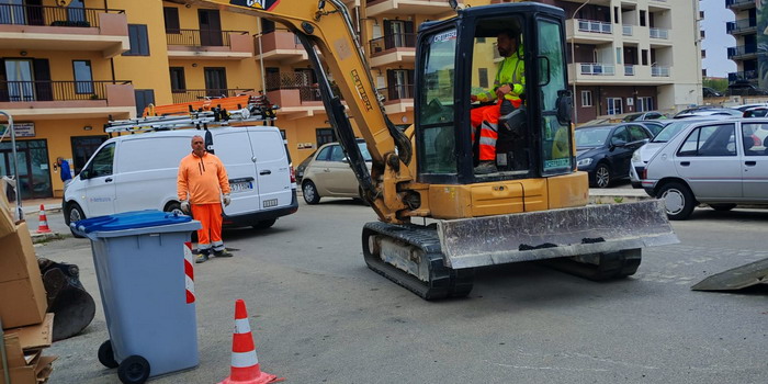 Blackout e disservizi elettrici nell'area di Le Masserie e zona industriale di Ragusa a causa di un guasto: operai al lavoro per il ripristino