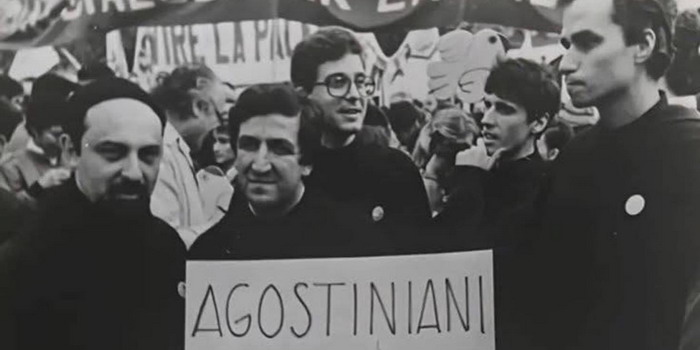 Quando un giovane Papa Leone manifestò da agostiniano contro l’installazione a Comiso dei missili Cruise. Ecco la foto d'epoca che lo ritrae