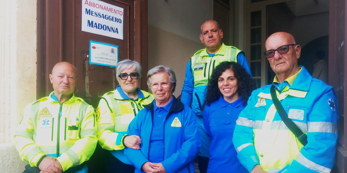 La Misericordia di Modica al servizio dei fedeli per la festa della Madonna delle Grazie. Una presenza che rassicura