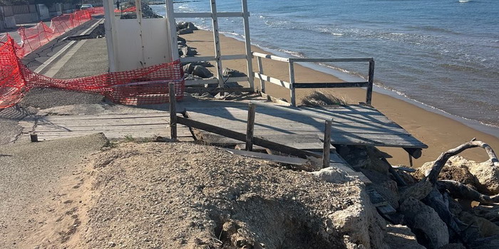 Ispica: la spiaggia di Santa Maria del Focallo è ancora inaccessibile e cresce la protesta dei cittadini, preoccupati perché manca ormai poco all'avvio della stagione estiva
