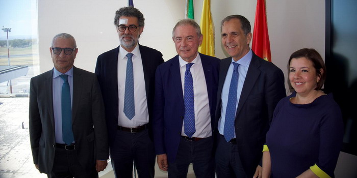 Il processo di privatizzazione in corso degli aeroporti Fontanarossa e di Comiso al centro del confronto con il ministro Urso a Catania