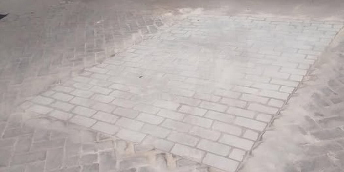 A Modica non si riesce neanche a realizzare un banale “rattoppo” stradale come si deve in centro storico. “Siamo messi proprio male”