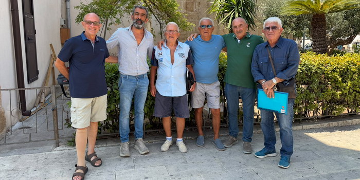 Incontro tra i “casuzzari” storici e il sindaco di Santa Croce sulle criticità del borgo antico