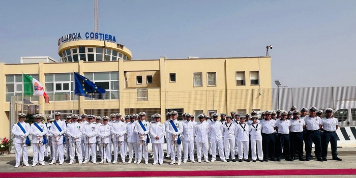 Guardia costiera Pozzallo: il Capitano di Fregata Luigi Vincenti cede il comando all’omologo Amleto Piccinno dopo 2 anni alla guida