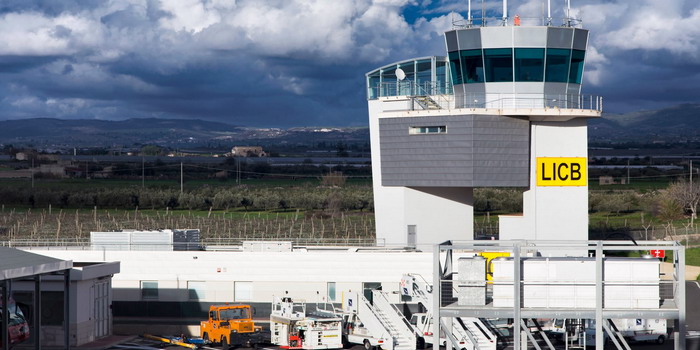 Cresce ancora l'offerta per la stagione invernale all'aeroporto di Comiso con 32 voli settimanali: spicca la tratta internazionale per Malta