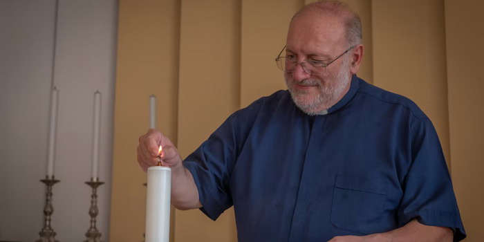Don Fortunato Di Noto celebra 35 anni di sacerdozio: una vita spesa per la tutela dei minori