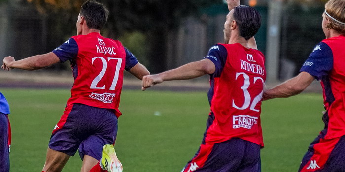 Emozioni infinite nel derby tra Ragusa e Modica terminato con il risultato di 2 a 2. Un pareggio acciuffato per i capelli da Kljajic al 93° minuto