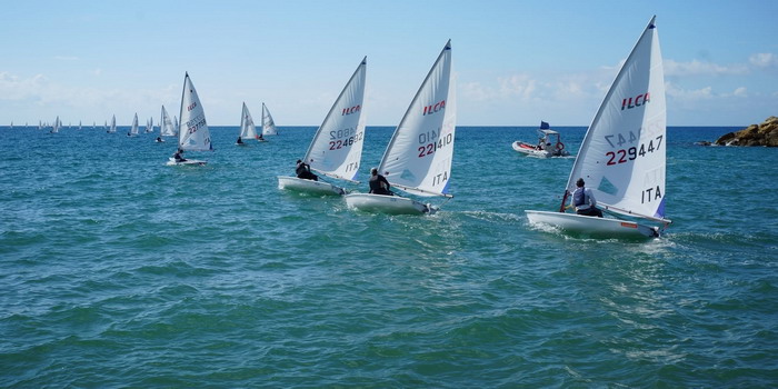Donnalucata capitale della vela giovanile: spettacolo e grandi risultati nella regata Ilca organizzata dal Circolo Velico Kaucana