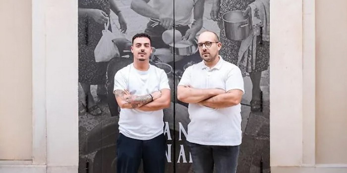 “Siamo andati a prendere il latte”: il claim che annuncia la riapertura della “Latteria” in corso Umberto a Modica con 2 giovani imprenditori